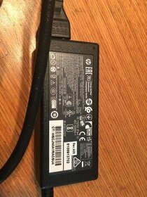 Napájecí adaptéry HP - Genuine HP powerSupply - 2