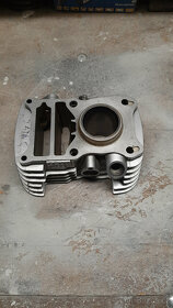 Honda Varadero 125, Honda Schadow 125 - 2