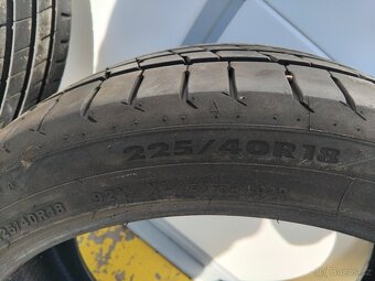 GT Radial 225/40/R18 (vzorek 6-7mm) - 2