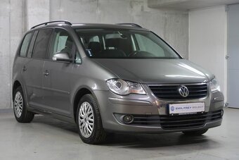 Volkswagen Touran 1.4TSI,manuál,Trendline - 2