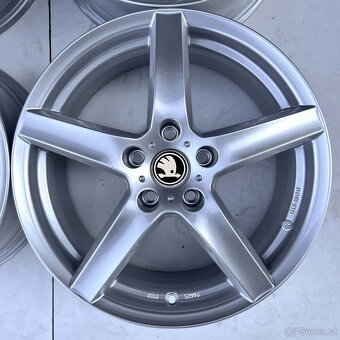 SKODA KAROQ OCTAVIA SUPERB 17" 5X112 ET40 - 2