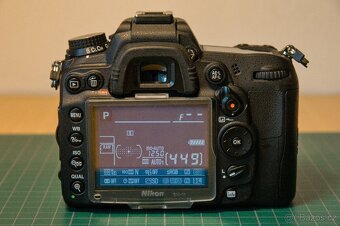Nikon D7000 - 2
