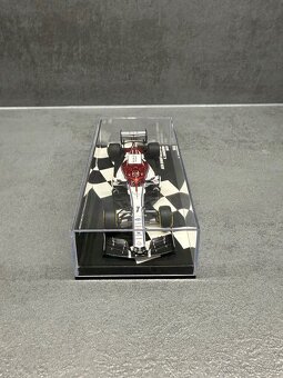 Model F1 Kimi Räikkönen - 2