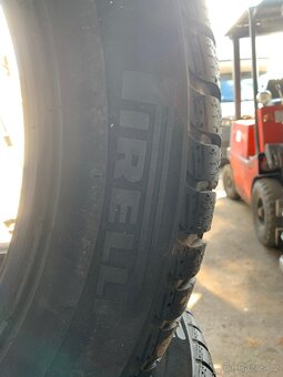 2 nové zimní pneu Pirelli 225/55R17 - 2