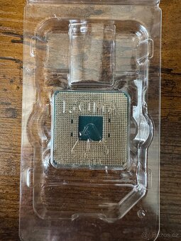AMD Ryzen 5 3600x + nový boxový chladič - 2