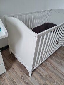 Prodám postýlku Ikea 60x120 - 2