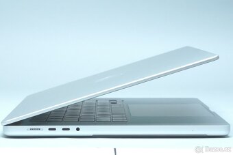 ZÁRUKA/Macbook Pro 16.2"/M1 MAX/64GB RAM/1TB/BAT/TOP - 2