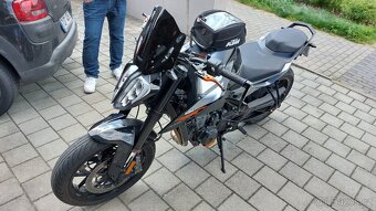 KTM DUKE 790 - 2