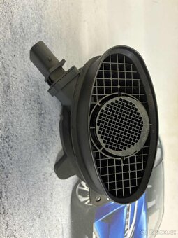 Prodám originál váhu vzduchu BMW Bosch 0928400529 - 2