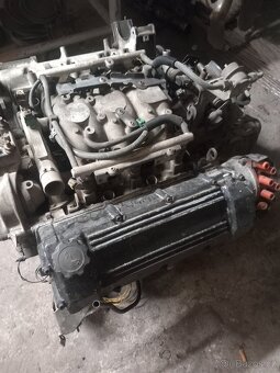 Peugeot 605 v6 3.0 24v - 2