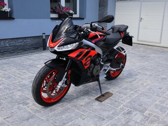Aprilia Tuono 660 Factory Edice 54 world champions rv2024 - 2