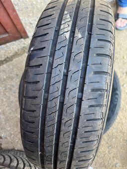 Barum Bravuris 5HM 175/65 R14 82T - 2
