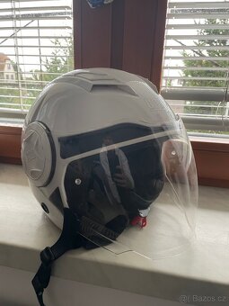 helma na motorku/skútr XS - 2