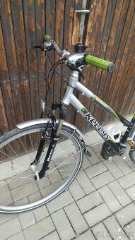 Dámské trekingové kolo Kellys Gamma - 2