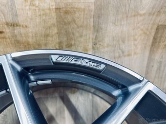 TOP kola Mercedes AMG R19 GLC originál - 2