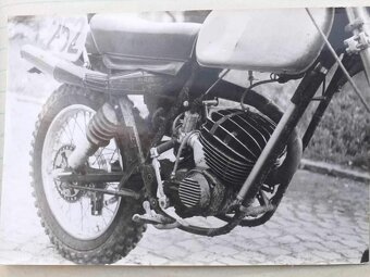 Výzkumák jawa 100 - 2