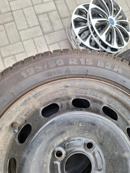 Plechové disky se zimním pneu R15 195/50 4x108 - 2