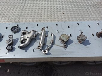 VW SHARAN - DÍLY MOTORU 1,9 TDi 96KW ASZ - 2