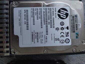 Serverové SAS disky - 2