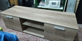 Stolek pod TV - 2