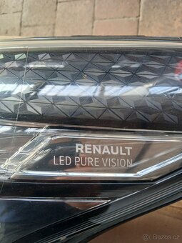 Světlo renault trafic 260602422R - 2