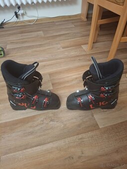 Prodej lyzarskych bot - 2