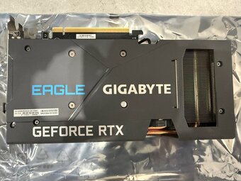 Gigabyte GeForce RTX 3060 EAGLE OC 12 GB GDDR6 - 2