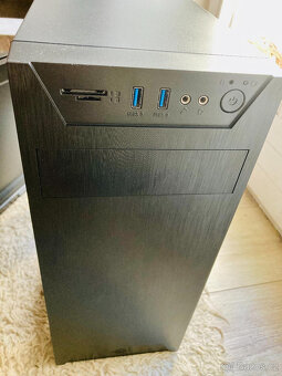 Skříň SilentiumPC Armis AR1 | ATX | čtečka SD | 2x USB 3.0 - 2