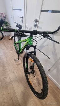 Specialized Rockhopper 29" - 2