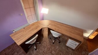 Kancelářský nabytek - 2