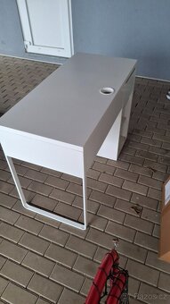 dětský stůl - použitý - 2