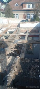 Staré trámy a staré prkna - 2