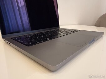 MacBook Pro 14" Space Grey, M1 Pro, 16 GB RAM, TOP STAV - 2