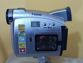 Retro kamera Sony V6000 - 2