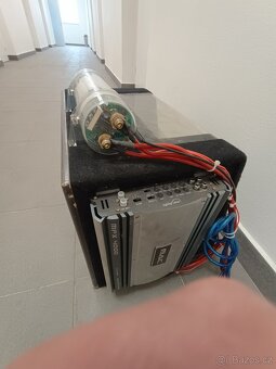 Subwoofer + Kapacitor + zesilovač - 2