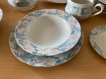 Jídelní souprava ROSE - karlovarský porcelán - 2