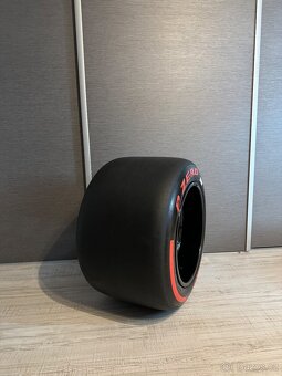 Pneu F1 - 2