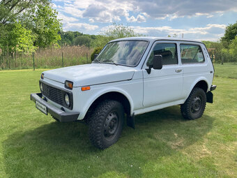 Lada Niva 2002 - 2