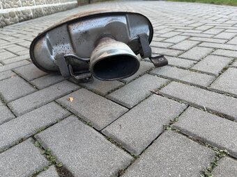 Zadní výfuk bmw e60 520d - 2
