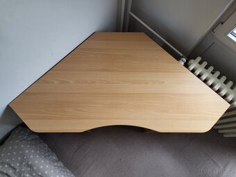 Rohový stůl 160 × 80 cm – zachovalý, praktický, rozložitelný - 2