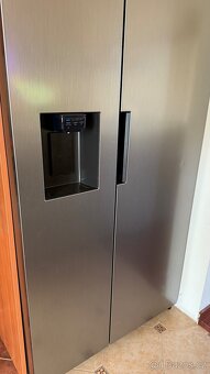 Prodám americkou lednici Samsung RS67A8810S9/EF - 2
