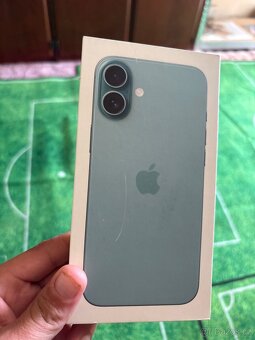 Predam IPhone 16 plus 128gb 2mesiace starý - 2