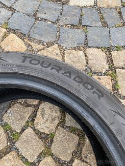 ZÁNOVNÍ letní pneumatiky 225/45 R19 Tourador - 2
