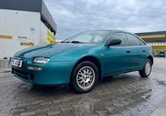 Mazda 323F 1.5 65kw DOHC. Klima, Centrál, el.okna - 2