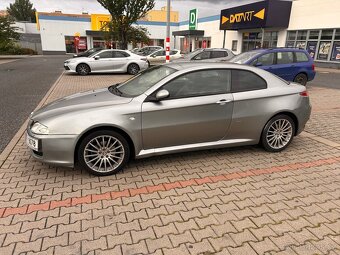 Alfa Romeo gt 1.9 jtd 110kw - 2
