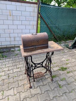 Šicí stroj Singer - 2