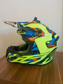 Helma Airoh Twist velikost S - 2