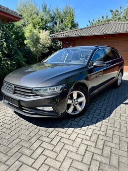VW Passat B8,5 FL 2021 ACC/Kamera/Tažné/Výhř. Sklo - 2
