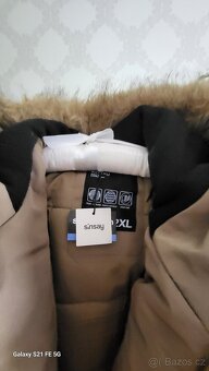 PÁNSKÁ DLOUHÁ TEPLÁ BUNDA - 2XL - NOVÁ S VISAČKOU - 2