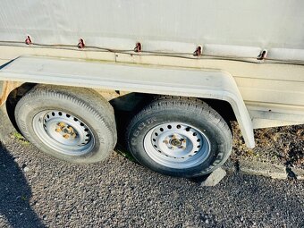 Přívěsný vozík brzděný - 2